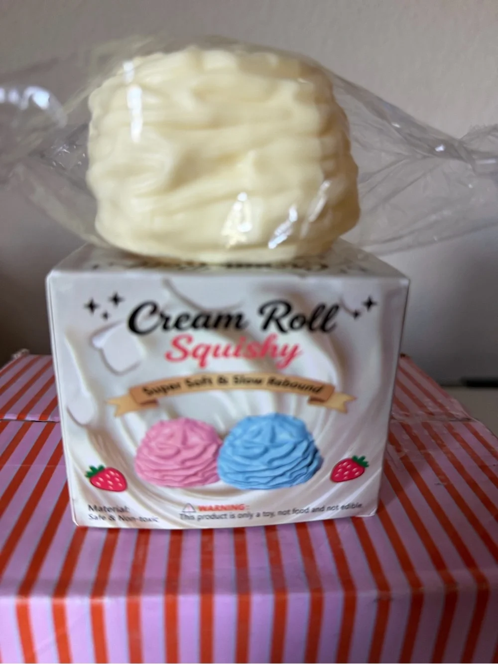 🩷🩷Cream Roll Squishy Stress Toy - Cream Color☁️☁️